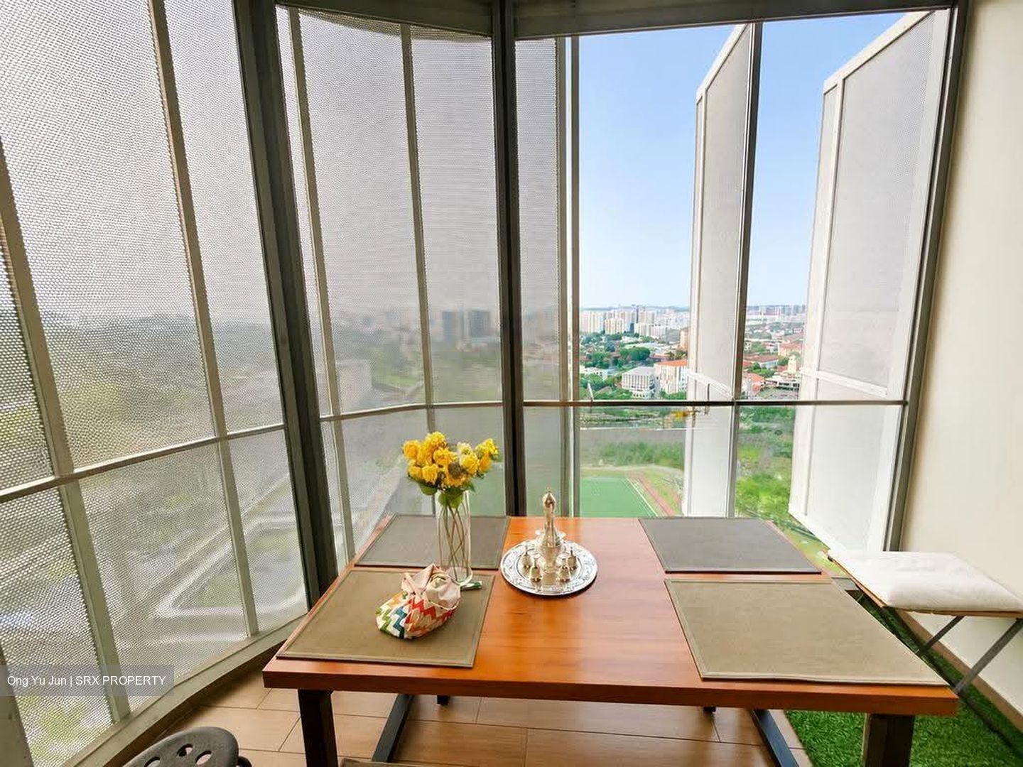Kingsford . Hillview Peak (D23), Condominium #608347001